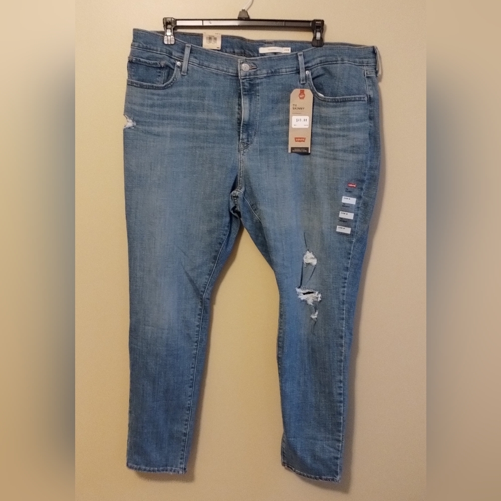Women's Levi's 711 High-Rise Skinny Jean, 24W - NWTs